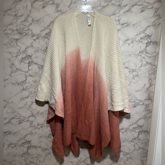 Torrid Ruana Tricolor Dip Dye Ombre Cream Pink Knit Poncho OS Plus Size - Picture 2 of 7